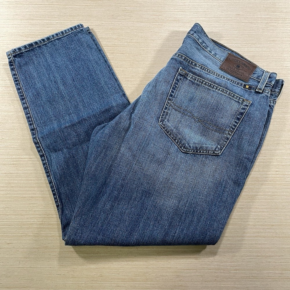 Lucky‎ Brand Triumph 121 Heritage Slim Jeans Mens 38x30 Medium Wash Button Fly